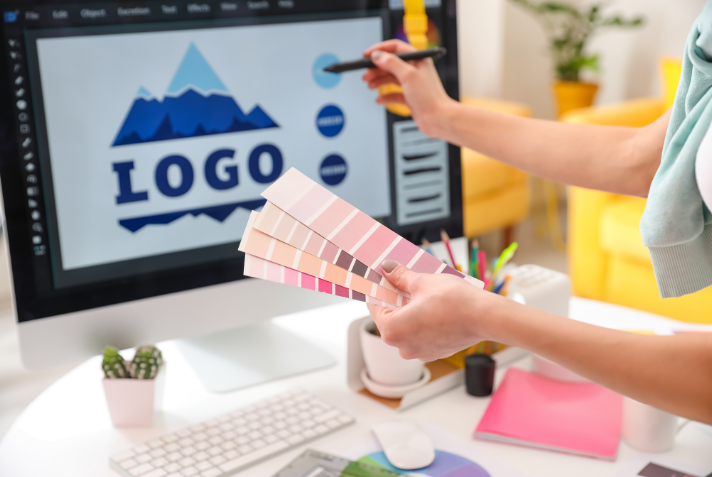 Pros & Cons of Logo Design